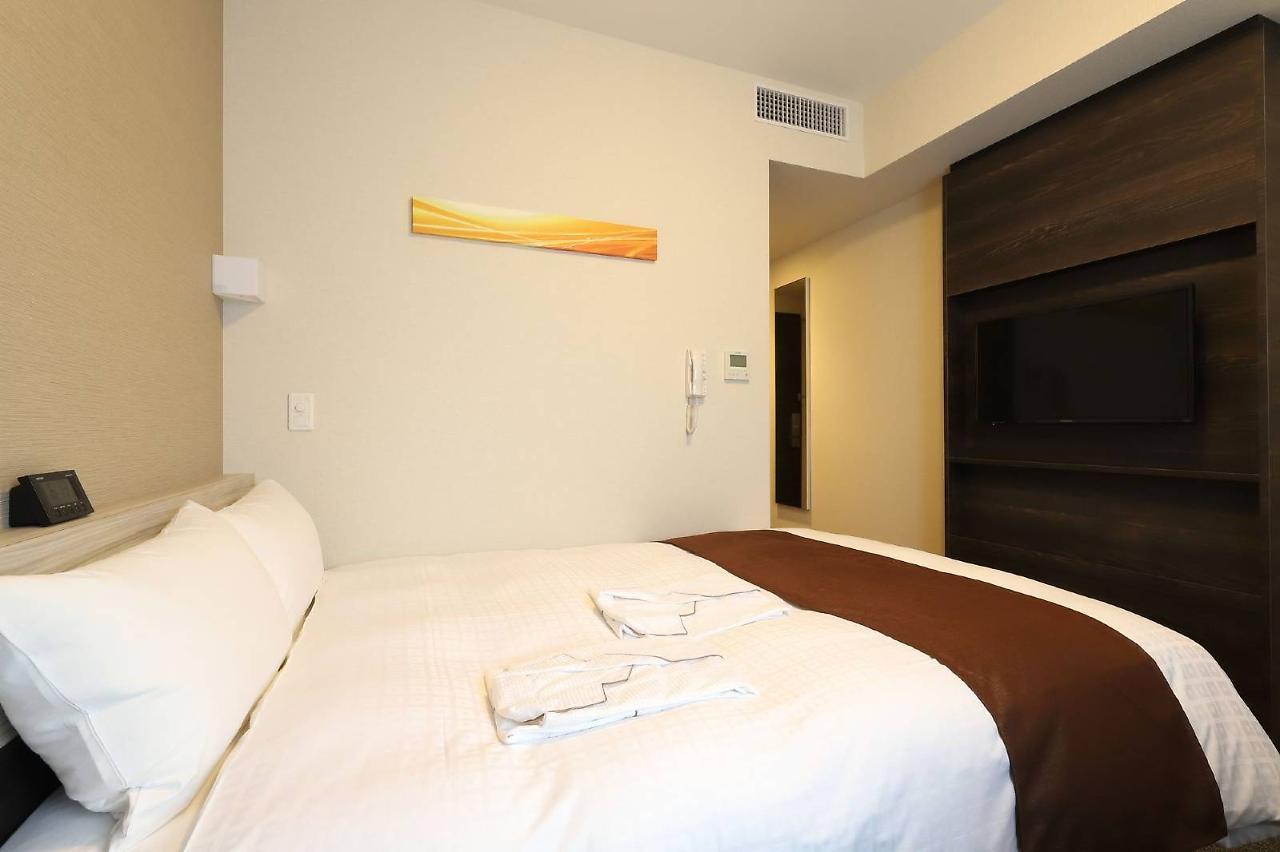 Smile Hotel Premium Osaka Higashishinsaibashi Экстерьер фото